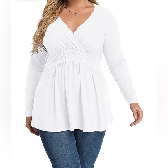 Tianzhu Tops - NWT Tianzhu Women’s Plus size White Tunic Top V-Neck Casual Pleated Flowy3XL